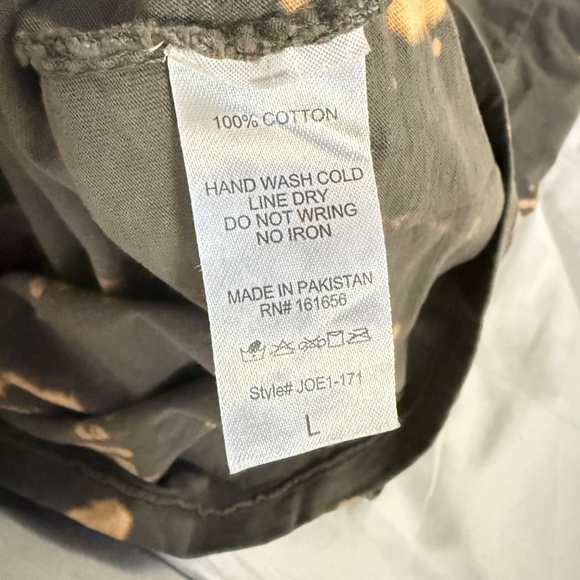 🚨LAST CHANCE🚨 Like Love Creep it real tee - Picture 5 of 7